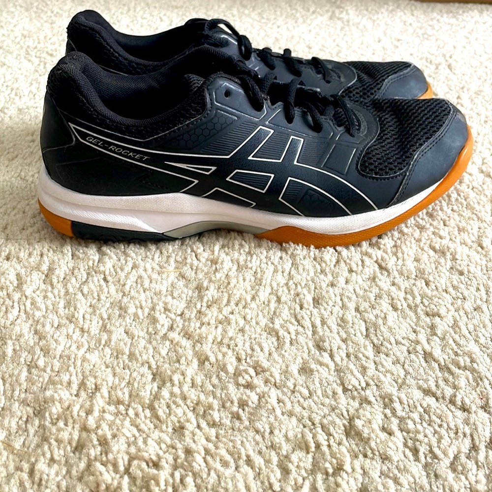Asics volleyball shoes